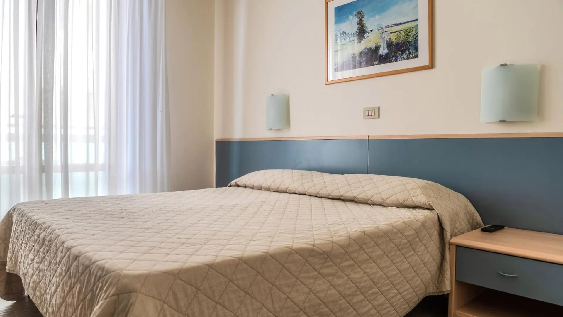 Hotel Orizzonte Lido di Jesolo 3*,  Italy